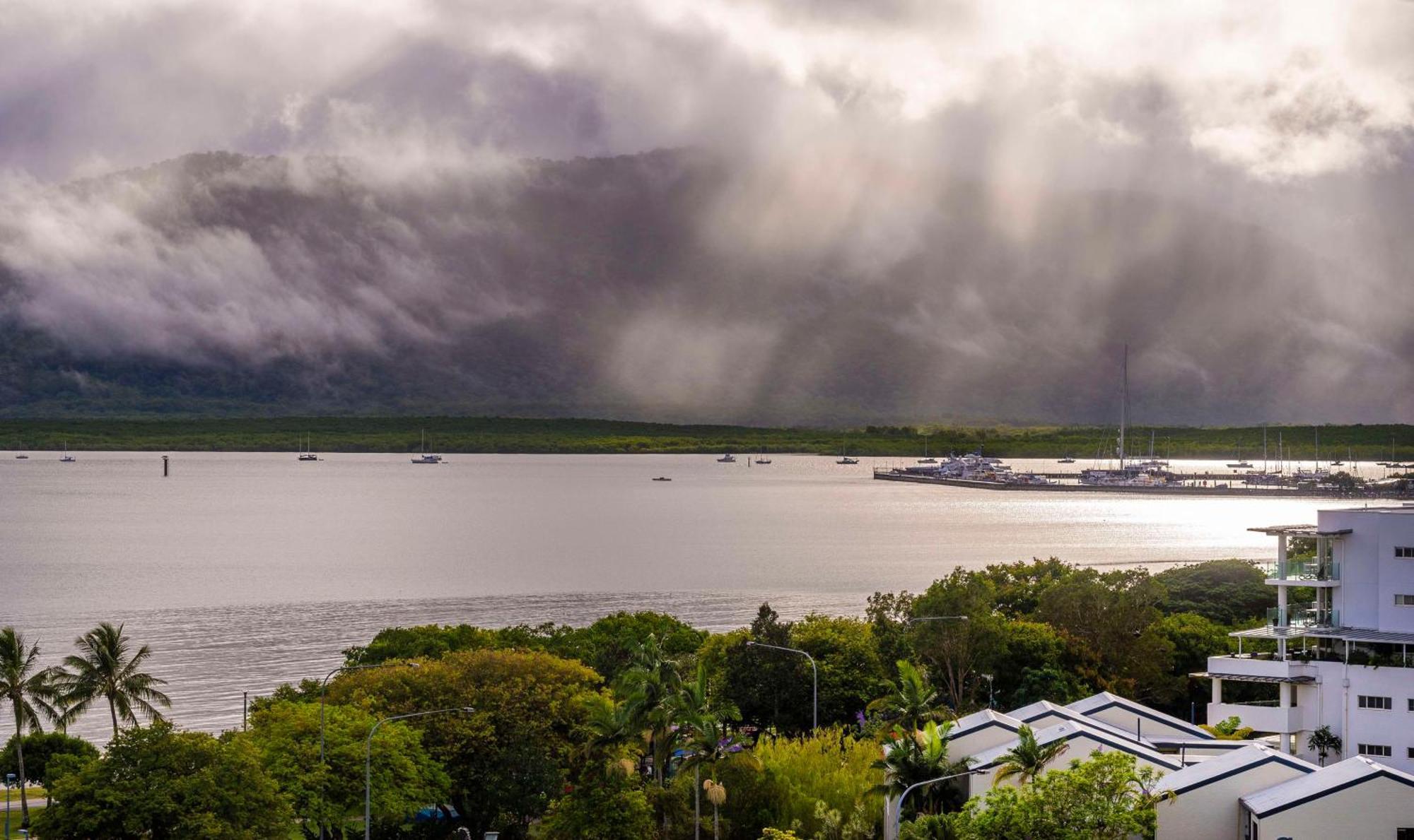 Rydges Esplanade Resort Cairns Extérieur photo