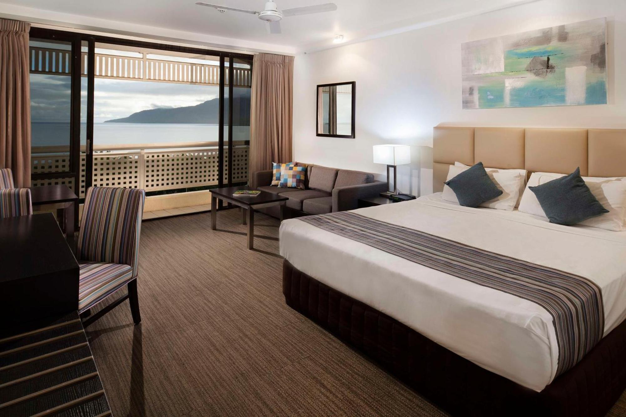 Rydges Esplanade Resort Cairns Extérieur photo