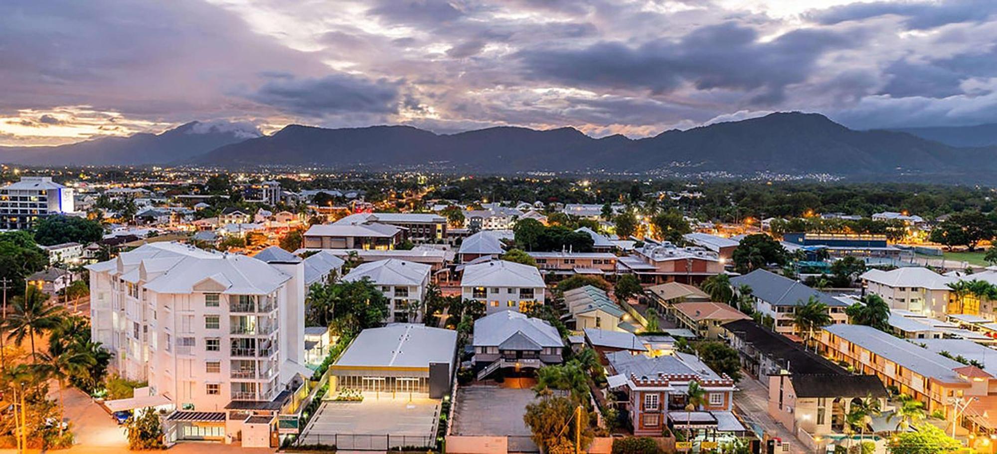 Rydges Esplanade Resort Cairns Extérieur photo